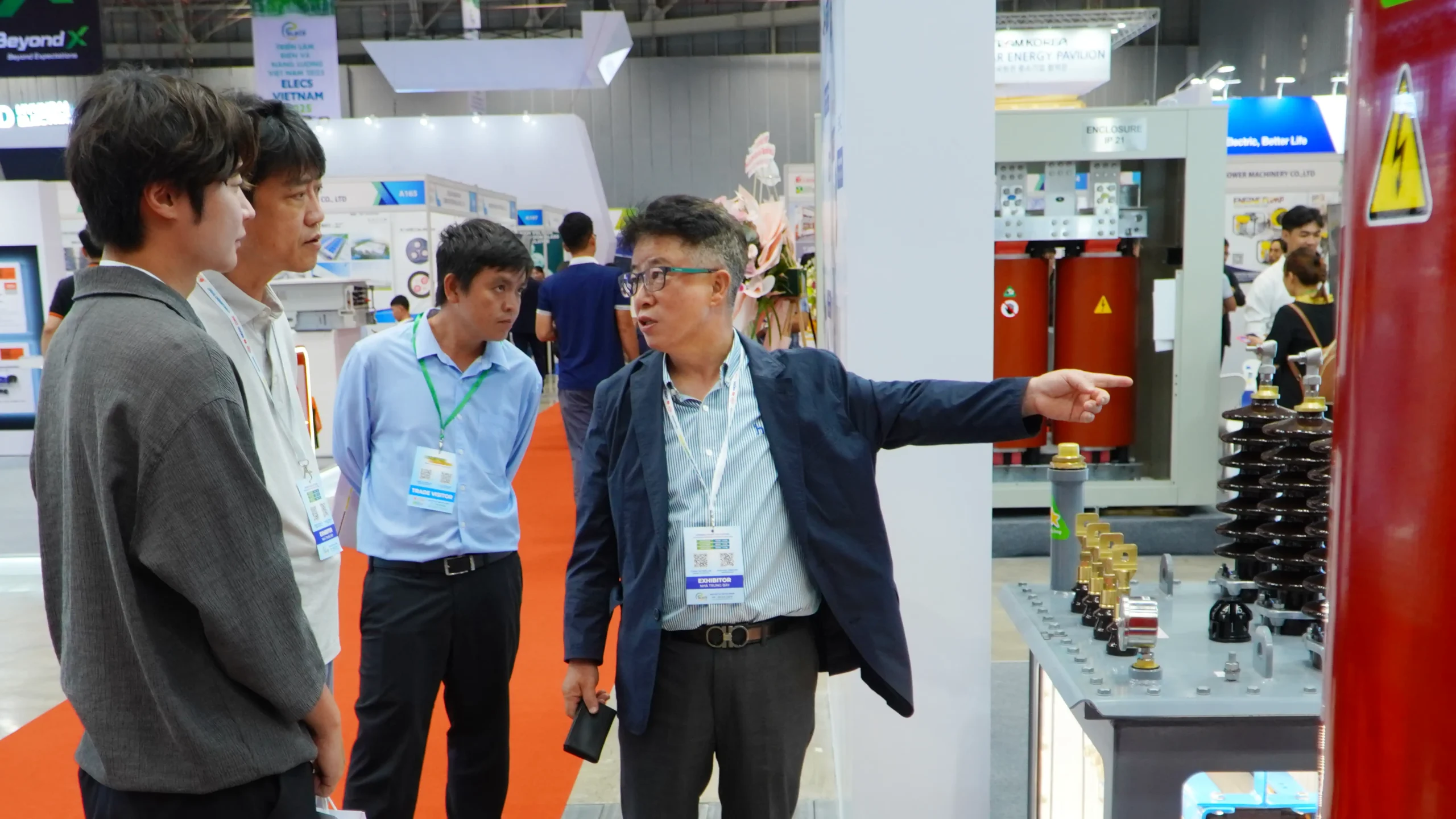 THIBIDI Khẳng Định Vị Thế Với Công Nghệ Tiên Tiến tại Vietnam ETE & Greenergy Expo 2025 DSC06244 scaled