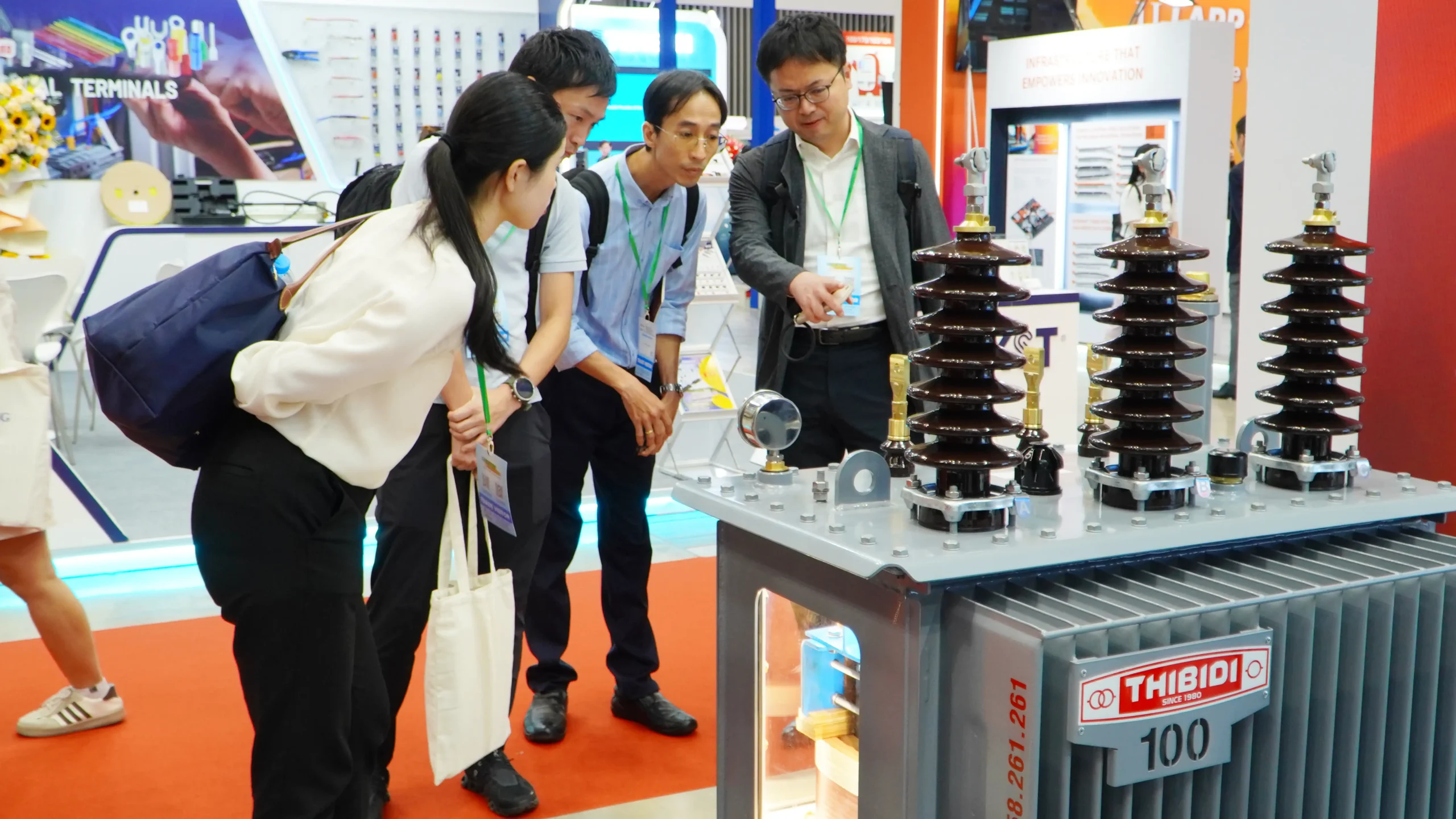 THIBIDI Khẳng Định Vị Thế Với Công Nghệ Tiên Tiến tại Vietnam ETE & Greenergy Expo 2025 DSC06268 scaled