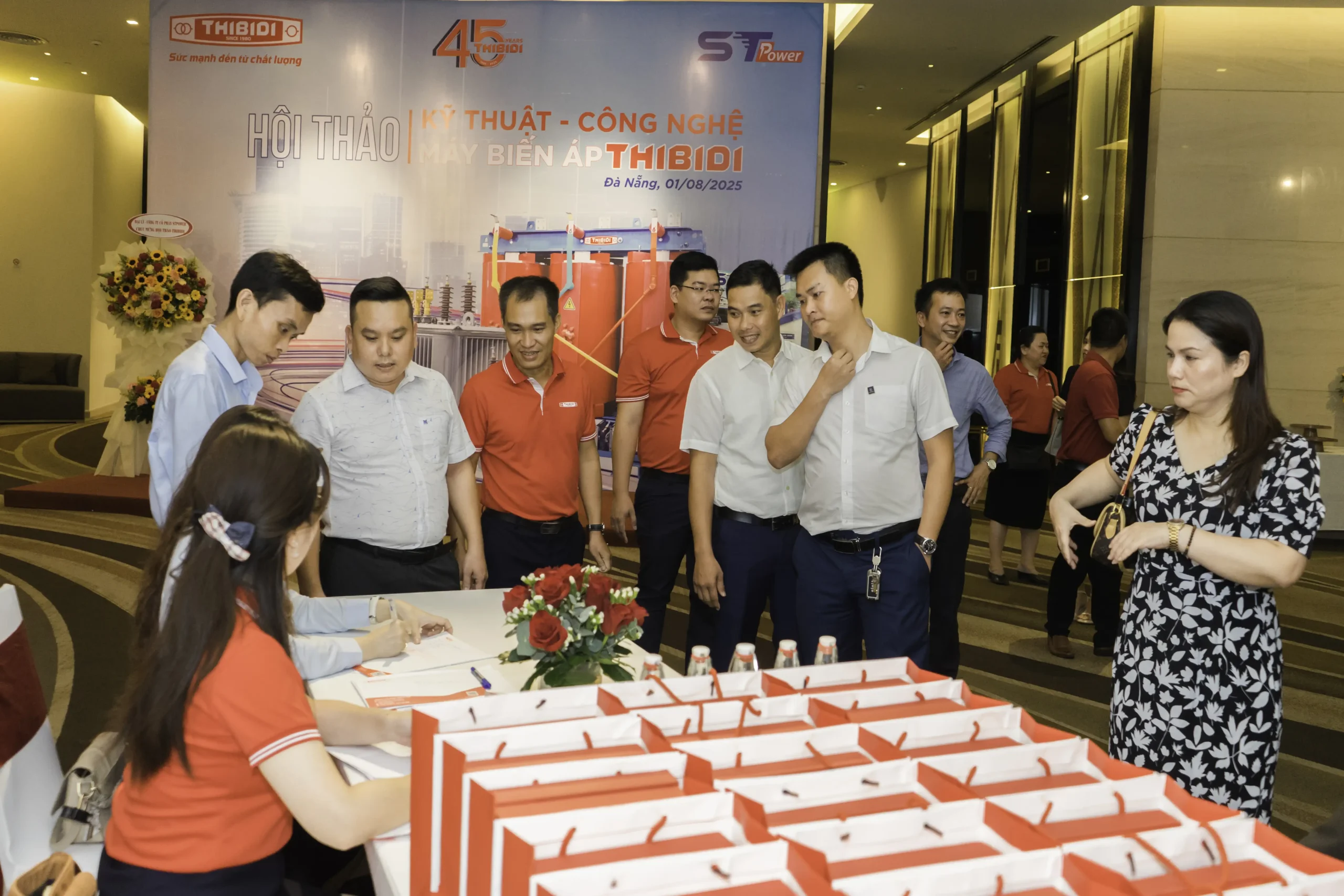 Hội Thảo Kỹ Thuật Công Nghệ Máy Biến Áp THIBIDI Tại Đà Nẵng - Tự Hào Đồng Hành Cùng Khách Hàng, Đại Lý Miền Trung DSC8658 scaled