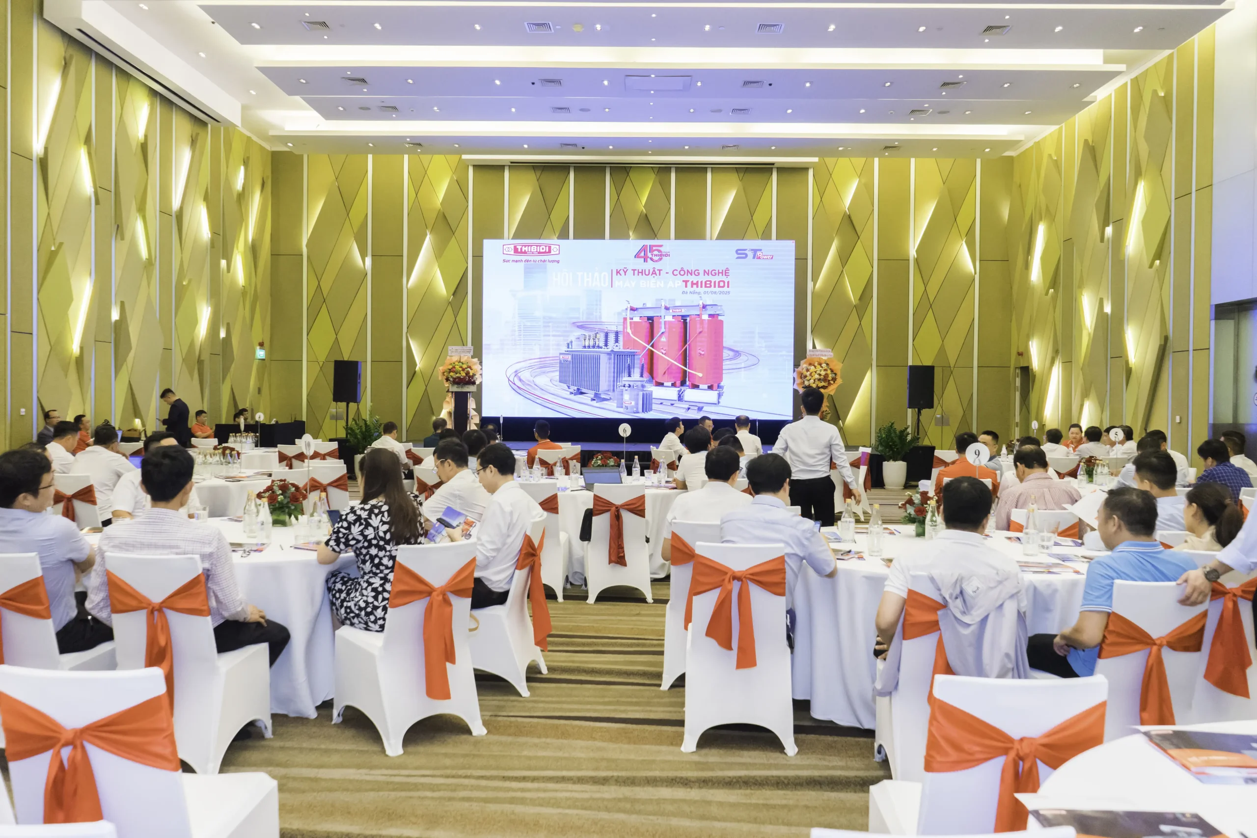 Hội Thảo Kỹ Thuật Công Nghệ Máy Biến Áp THIBIDI Tại Đà Nẵng - Tự Hào Đồng Hành Cùng Khách Hàng, Đại Lý Miền Trung DSC8671 scaled