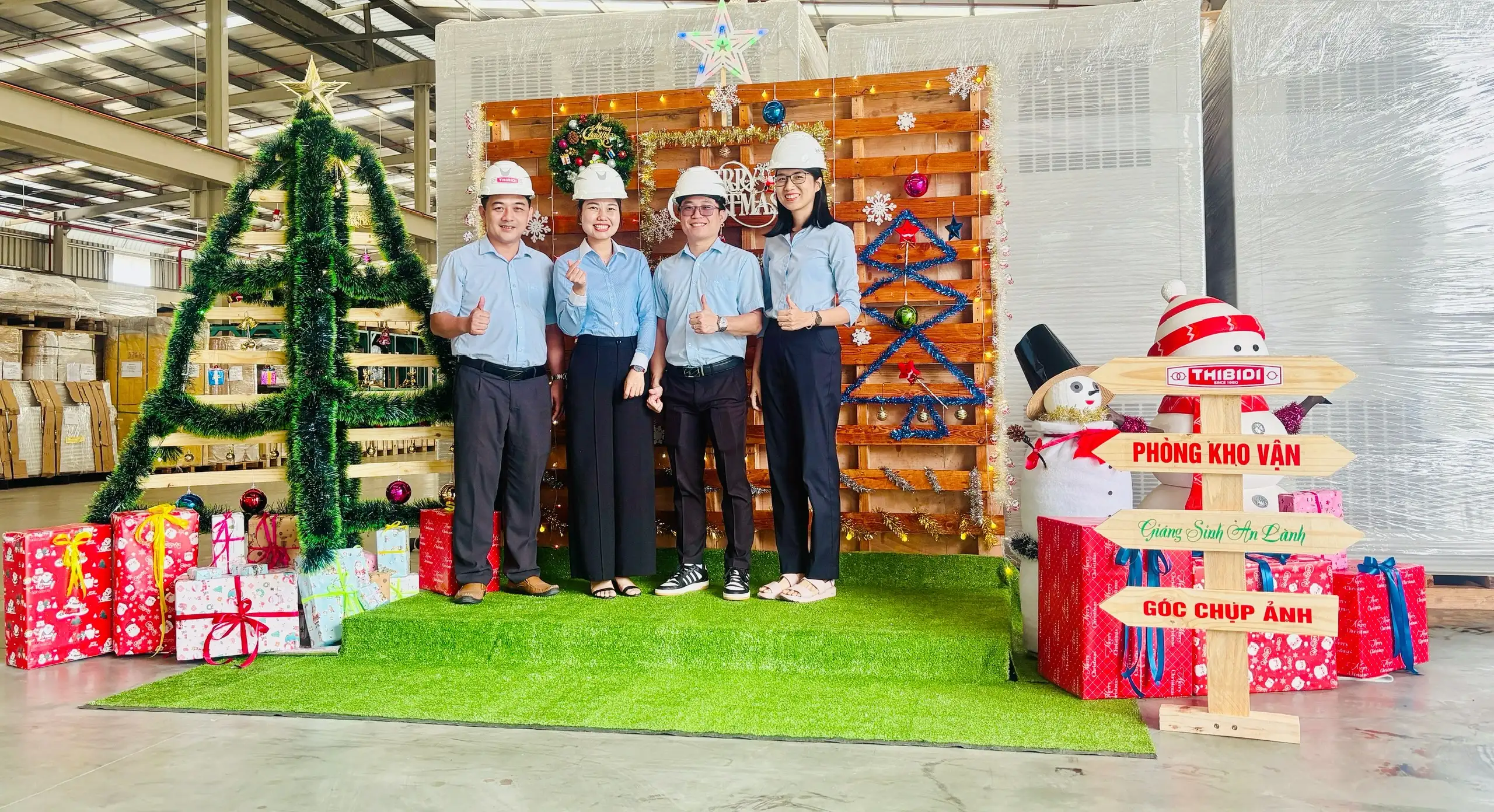 GIÁNG SINH THIBIDI 2025: KHI SỰ SÁNG TẠO HÒA QUYỆN CÙNG TINH THẦN 5S RỰC RỠ Giang sinh THIBIDI Workplace sang tao 2025 10